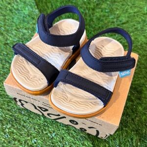 Native Shoes Kids Sandals - Navy and White